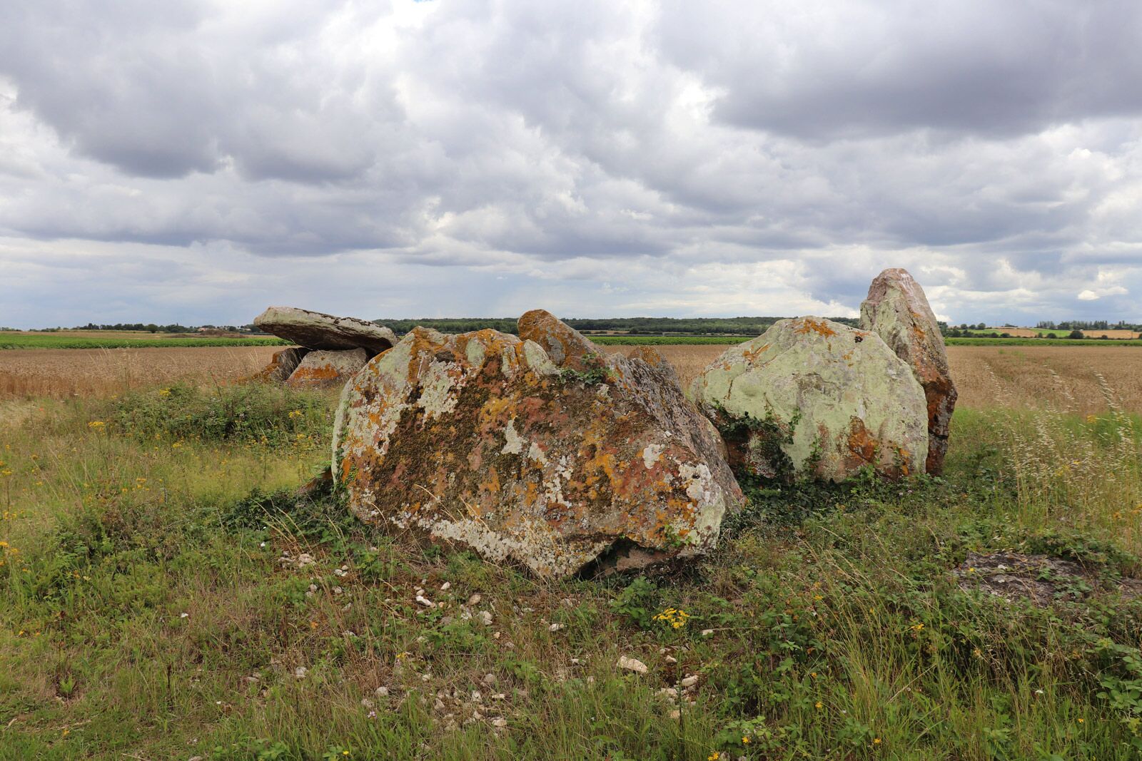 St Léger de Montbrun