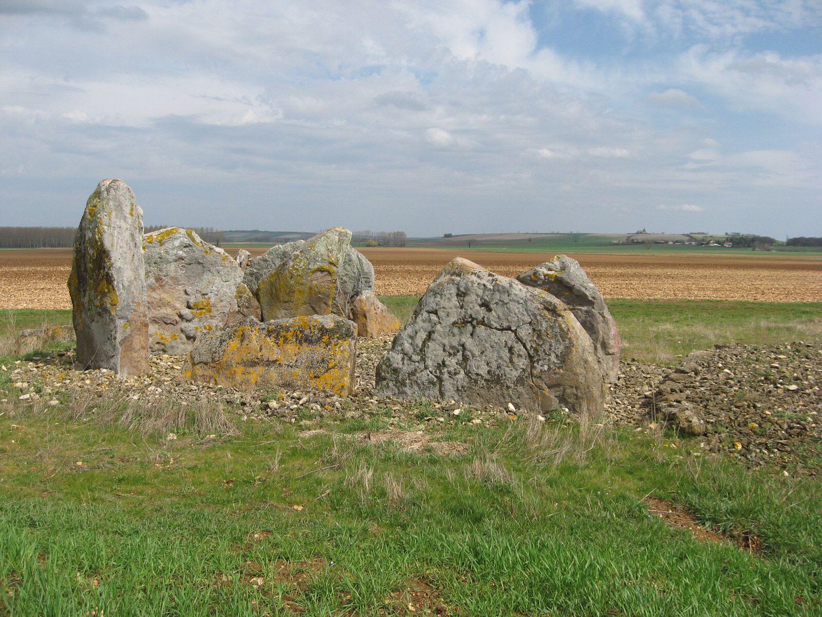 St Léger de Montbrun