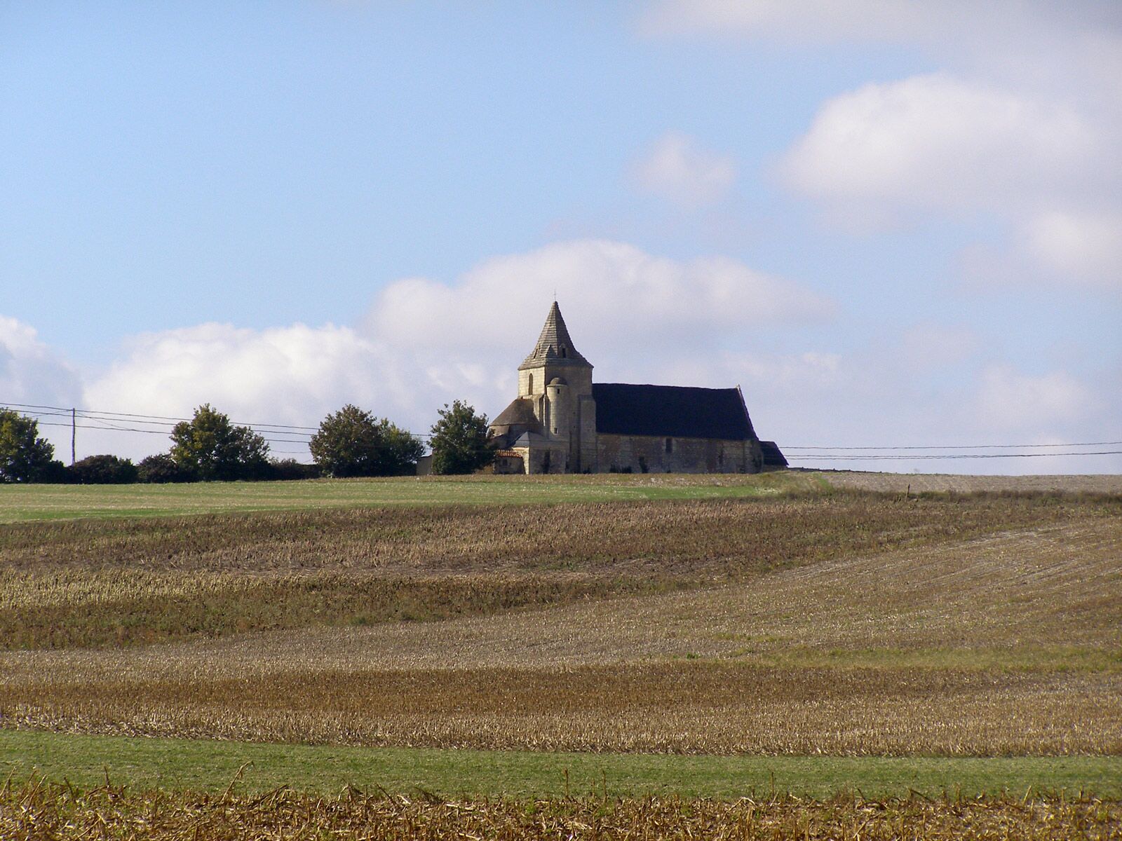 St Léger de Montbrun