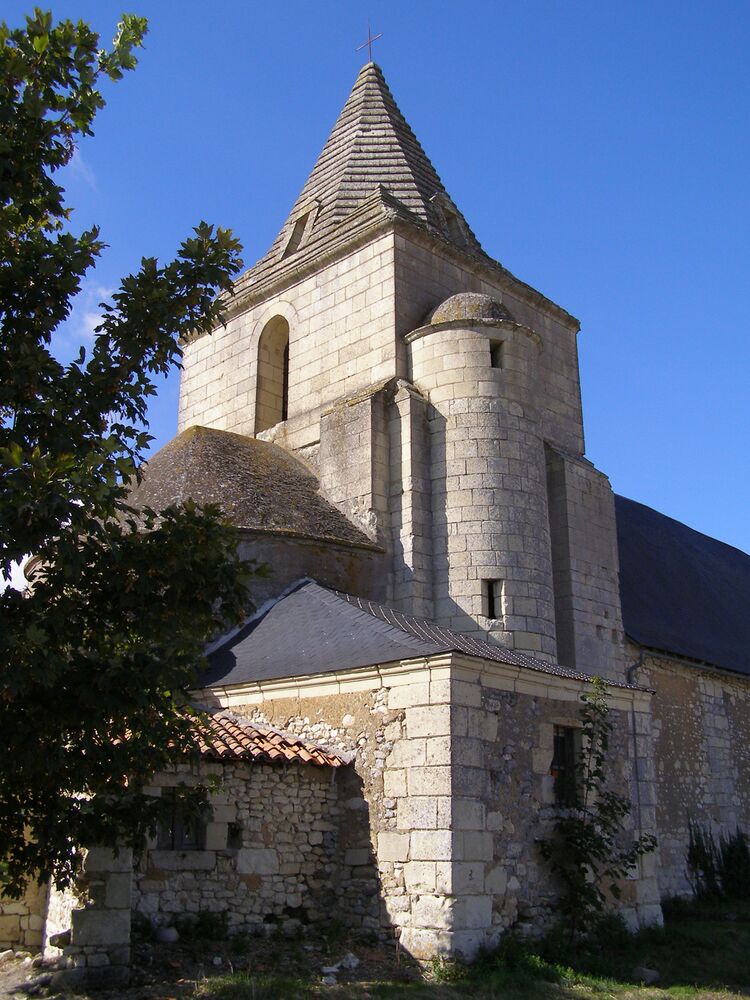 St Léger de Montbrun